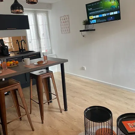 La Symphonie - Cosy - Climatisation - Proche Gare * Montluçon